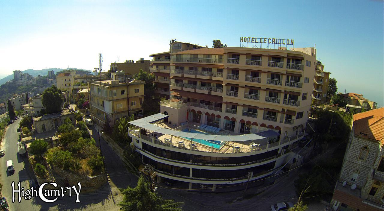 Le Crillon Hotel Brummana Bagian luar foto